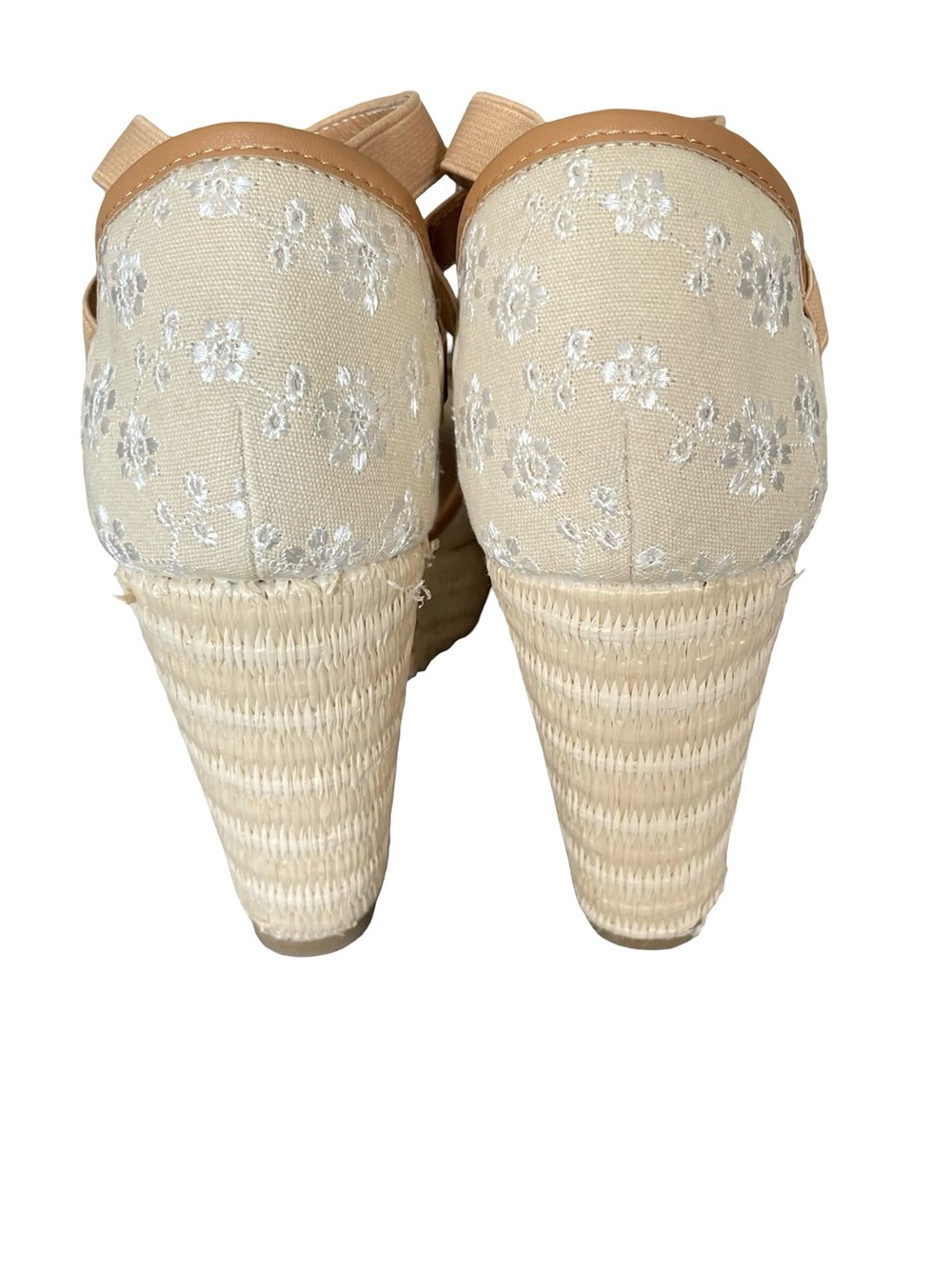 Sugar Harlow Cream Floral Embroidered Wedge Sandals with Tan Trim - Picture 4 of 9